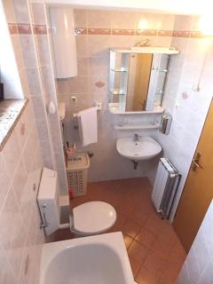 Apartment in Malinska with Seaview, Terrace, Air condition, WIFI (4690-3) - Malinska - 2