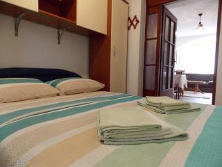 Apartment in Malinska with Terrace, WIFI, Washing machine (4690-4) - Malinska - 3