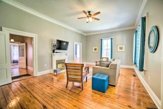 Authentic Colonial Home Near Downtown Selma! - Selma - 6