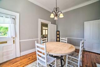 Authentic Colonial Home Near Downtown Selma! - Selma - 3