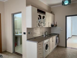 AKE Fishta Apartament - 3