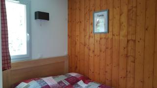 Appartement 2 chambres avec jardinet, piscine vue sur la montagne - 5