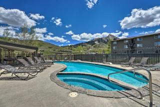 Crested Butte Condo with Pool Access Walk to Slopes - 4