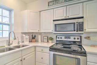 Indian Rocks Beach Unit - Steps from the Shoreline - Clearwater Beach - 3