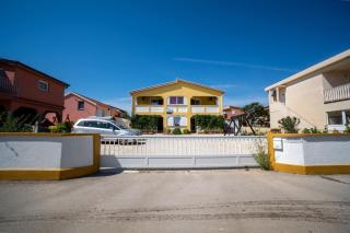 Apartments Pavic - Vir - 8