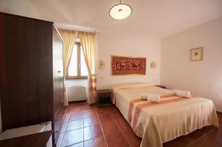AFFITTA CAMERE CASA DELLE ROSE - Villanova Monteleone - 5