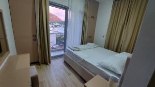Hotel Kaligrosh - 3