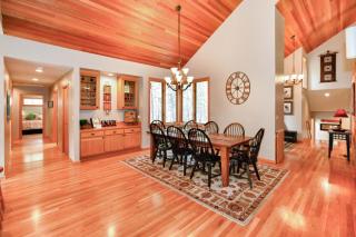 Forest Escape - GM 428 - Black Butte Ranch - 6