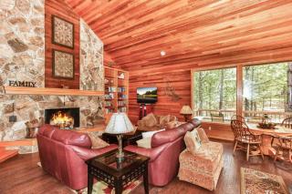 Forest Escape - GM 428 - Black Butte Ranch - 1