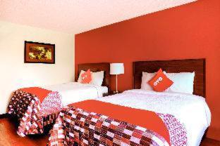 Americas Best Value Inn Moline - 4