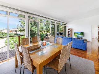 Lewis Retreat 40 Lewis Road - 6