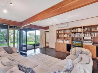 2 View Court - Carrickalinga - 8