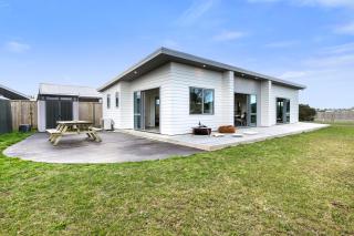 Karitane Beach Retreat - Karitane Holiday Home - Karitane - 0