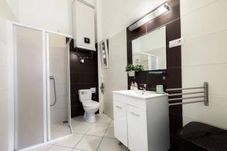 Diamond Home Apartment - City Center - 7