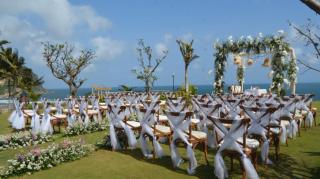 Queen of the South Beach Resort - Yogyakarta - 3