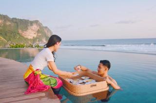 Queen of the South Beach Resort - Yogyakarta - 2