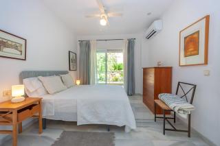 Las Palmeras Beach with Community Pool - La Herradura - 4