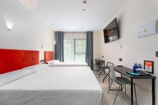 Arena Zone Hotel - Valencia - 5