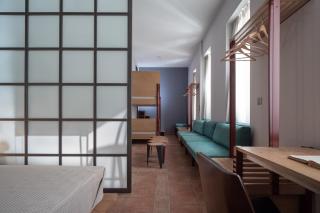 Twin Circle Athens - 3