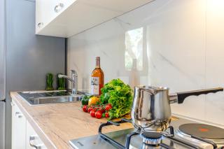 Apartments Kiki 150 METERS TO THE BEACH - 2