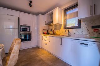 Infinity Lily Villa 2 - 5