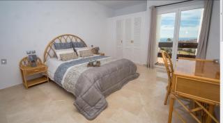 Modern Duquesa 2 Bed Outstanding view of sea golf - 6