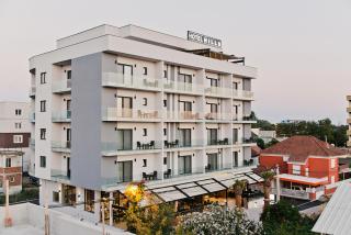 Hotel Hills Ulcinj - 2