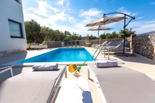 Luxury Apartments Mauro with Heated Pool - Božava - 5