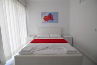 Eleana Apartments - Sarandë - 0