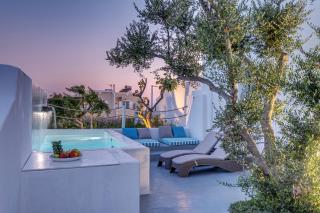 Majestic Sky Luxury Suites - 9