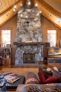 Luxury 4BD Located at Old Greenwood! - Truckee - 9