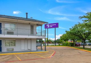 Knights Inn North Richland Hills - North Richland Hills - 9