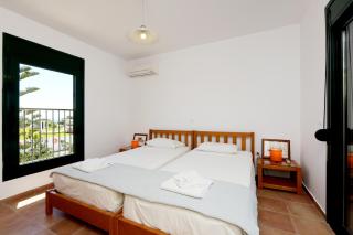 Seaside Villa - Gennadi - 4