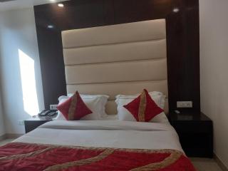 Hotel Benz Int Karol Bagh - 4