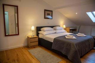 Iadertina Duplex Apartment with Garden - 4