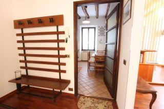 Captivating 4 -Bed Apartment in Bellagio Historic - 7