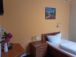 Hotel Gasthof Zur Krone - Beerfelden - 8