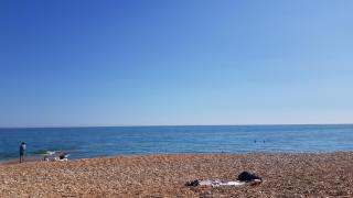 Central Hastings, Stylish-Luxe, Seaside Apartment. - 3