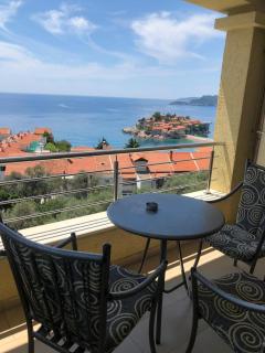 BMV room 2 with east island view - Sveti Stefan - 7
