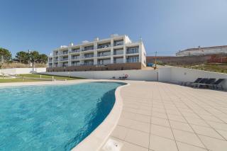 Muralha 2 - Holiday Apartments - By SCH - Nazaré - 0