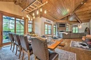 Elegant Mtn Chalet with Deck 1 Mi to Mt Snow! - Dover - 4