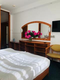 Hotel Taurus - Święta Lipka - 9