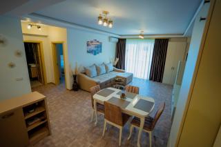 Marc Moonlight Residence - 8