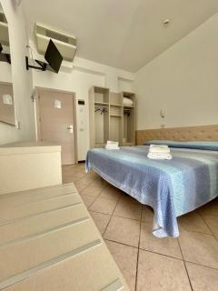 Hotel Blumen - Rimini - 5