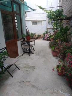 Isufi Guest Houses - Sarandë - 1