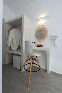Kasteli Luxury Rooms - Perissa - 2