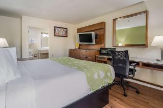 Econo Lodge Atlanta Airport East - Forest Park - 2