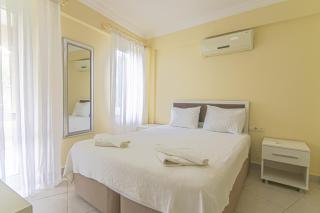 Sunset Beach Club Aqualettings Mermaid 43 - 2