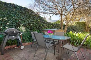 Magnolia Cottage - Cape Town - 3