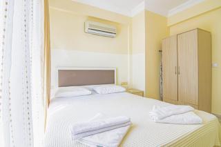 Sunset Beach Club Aqualettings Seashell 13 - 3